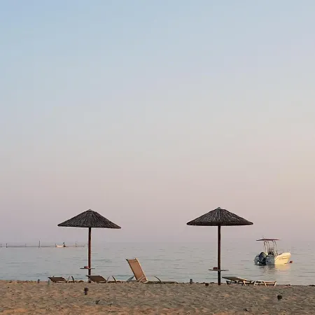 Onar By The Sea Luxurious