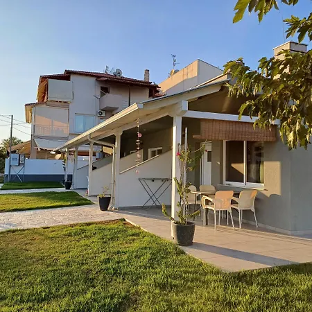 Onar By The Sea Luxurious Flogita